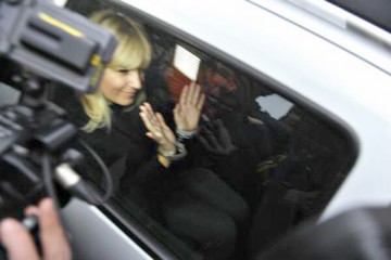 Elena Udrea rămâne în arest